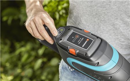 Аккумуляторные ножницы для живой изгороди "Gardena" PowerCut Li-40/60 09860-55.000.00 в Екатеринбурге
