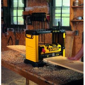 Рейсмусовый станок DeWalt DW733-QS в Екатеринбурге