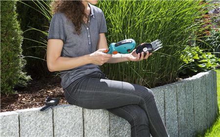 Аккумуляторные садовые ножницы "Gardena" ComfortCut Li 09857-20.000.00 в Екатеринбурге