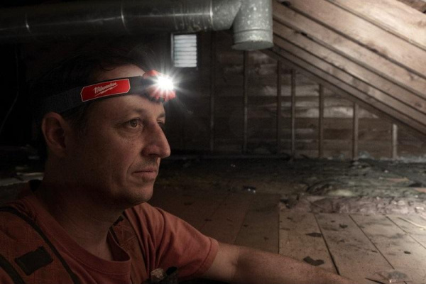 Аккумуляторный фонарь Milwaukee HL-LED 4933459441