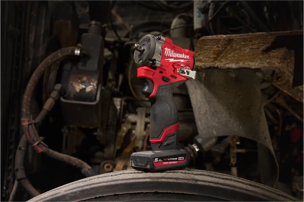 Аккумуляторный гайковёрт Milwaukee M12 FCIWF12G3-502X 4933493455