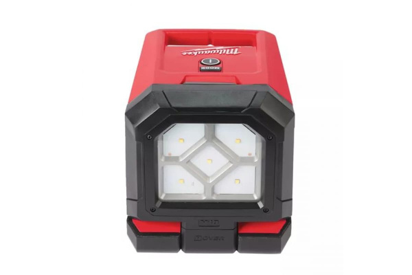 Акк. фонарь с шарнирным световым блоком M12 PAL-0