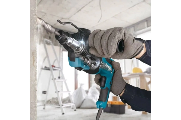 Перфоратор MAKITA  HR2670 в Екатеринбурге