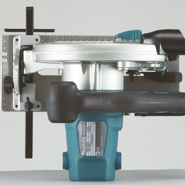 Циркулярная пила Makita HS6601 в Екатеринбурге