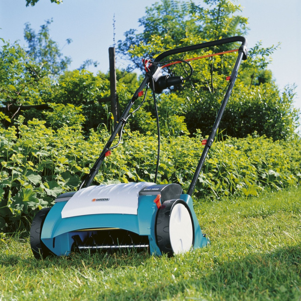 Аэратор вертикутер электрический GARDENA EVC 1000 04068-20.000.00 в Екатеринбурге