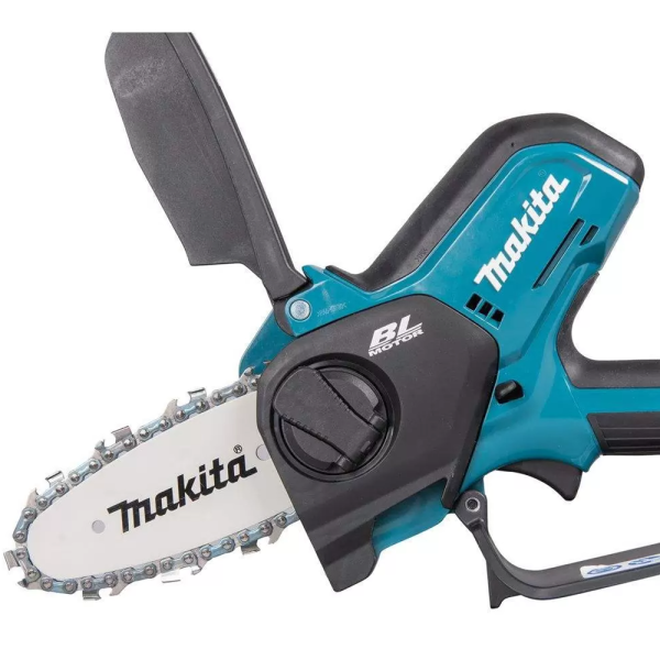 Аккумуляторная цепная пила MAKITA UC100DZ в Екатеринбурге