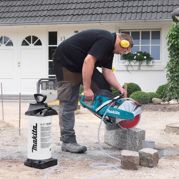 Бензорезчик Makita EK6100  (3.2кВт диаметр 300х20мм) в Екатеринбурге