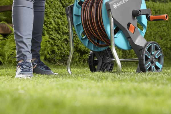 Тележка для шланга AquaRoll M Easy GARDENA 18515-20.000.00 в Екатеринбурге