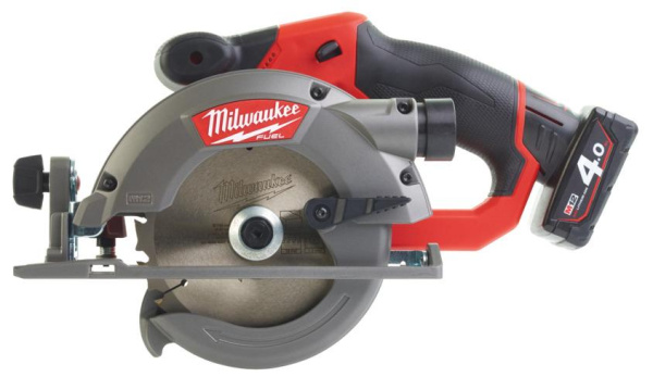 Аккумуляторная циркулярная пила Milwaukee M12 CCS44-402C FUEL 4933448235