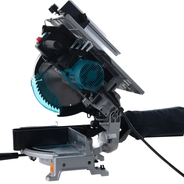 Торцовочная  пила Makita LН1040 в Екатеринбурге
