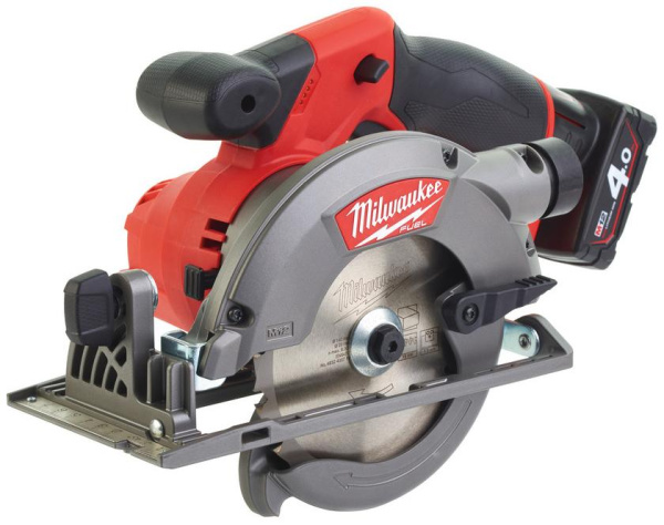 Аккумуляторная циркулярная пила Milwaukee M12 CCS44-402C FUEL 4933448235