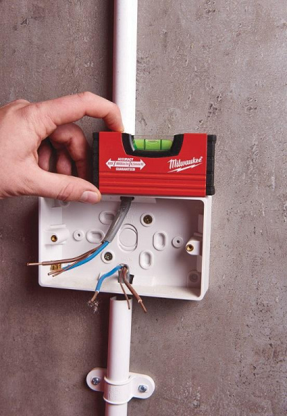 Уровень Milwaukee MINIBOX Level CD - 1шт