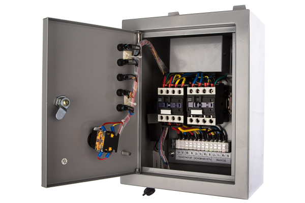 Блок автоматики FUBAG Startmaster"  DS 25000 D (400V) 838219 в Екатеринбурге