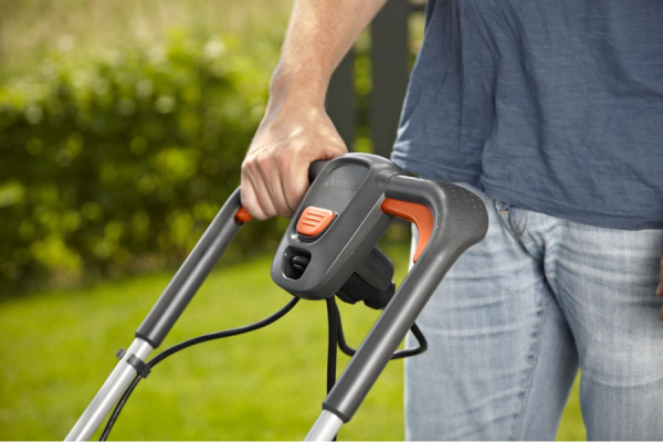 Газонокосилка электрическая Gardena PowerMax 1200/32  05032-20.000.00 в Екатеринбурге