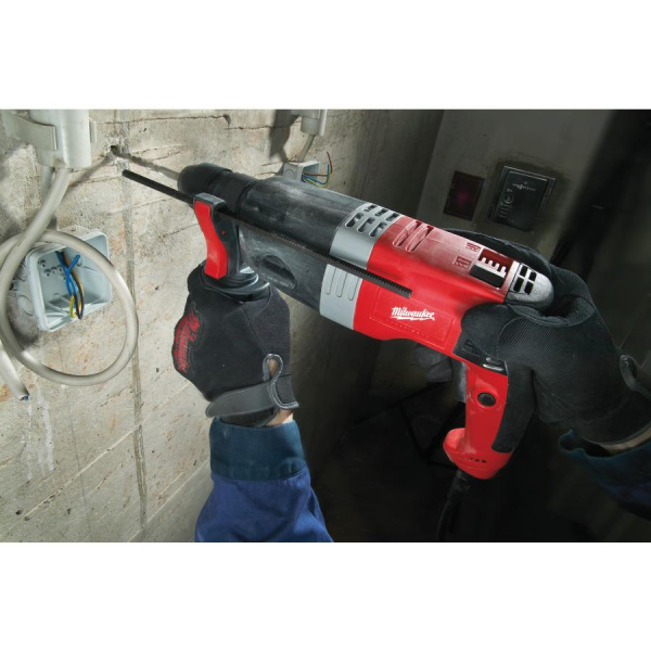 Перфоратор "Milwaukee" PFH 24 4933411470