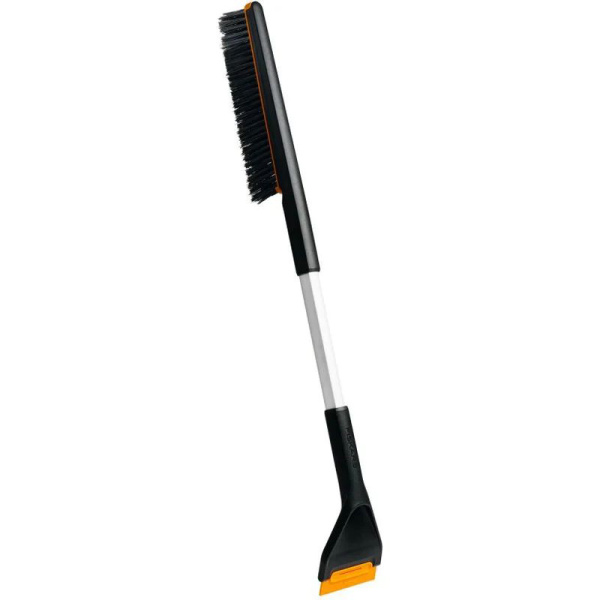Щетка со скребком Fiskars Plus автомобильная 76см 1078494