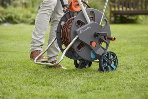 Тележка для шланга AquaRoll L ErgoPlus GARDENA 18520-20.000.00 в Екатеринбурге