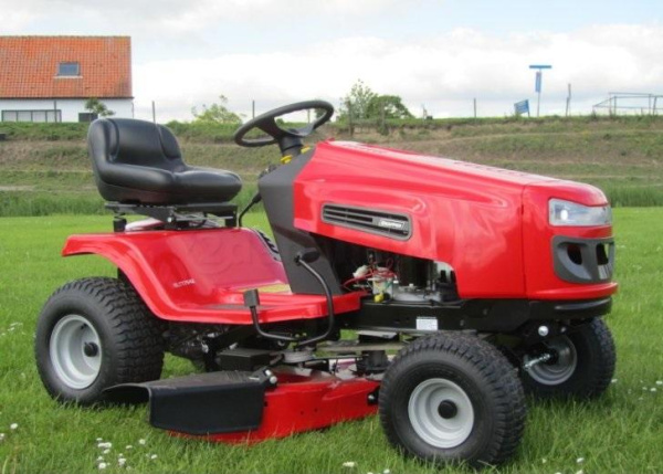 Садовый минитрактор Snapper ELT17542H 17,5 л.с. в Екатеринбурге
