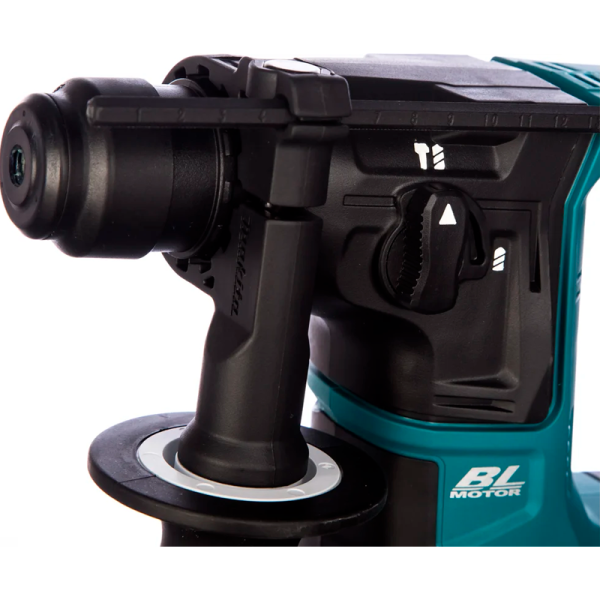 Аккумуляторный перфоратор "Makita" HR166DZ в Екатеринбурге