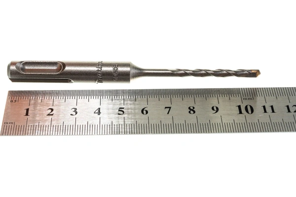 Бур МАКITA SDS-PLUS 4x50x110 D-00016 в Екатеринбурге